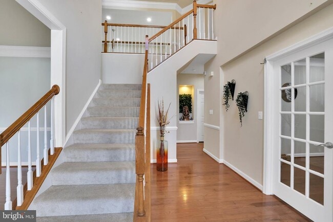 Building Photo - 8111 Alloway Ct
