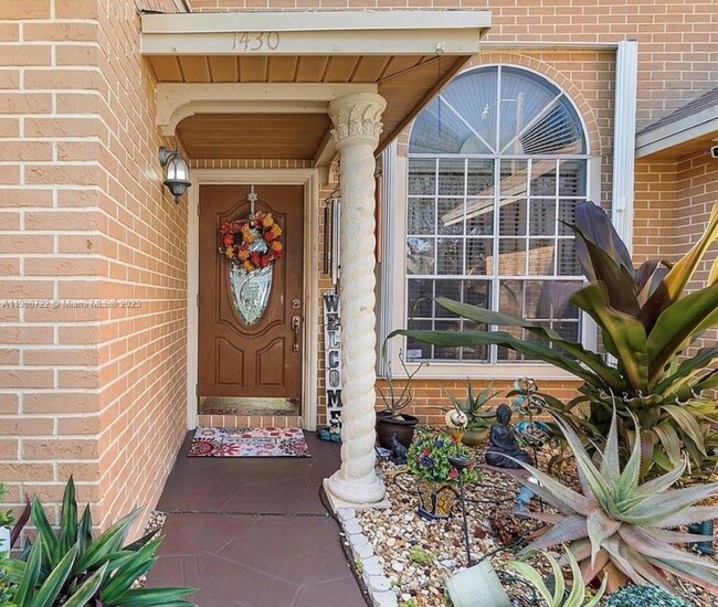 Building Photo - 1430 SW 85th Terrace