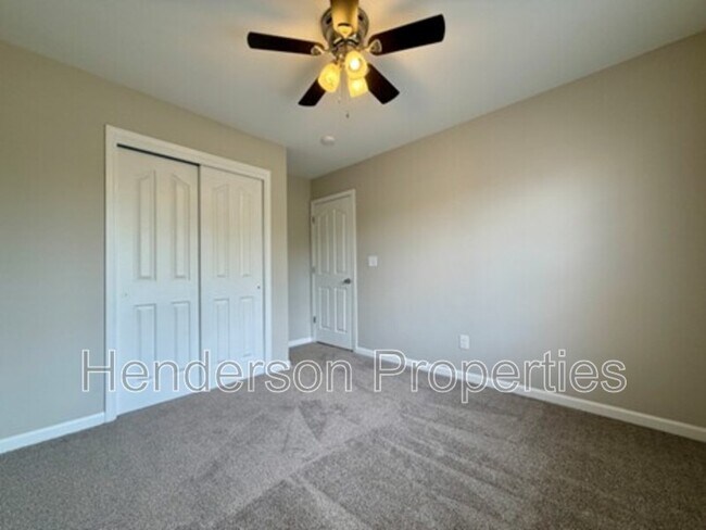 Building Photo - 7802 Rolling Meadows Ln