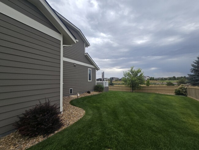 Building Photo - 6580 Snow Bank Dr