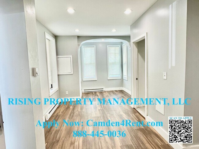 Building Photo - 716 Royden St