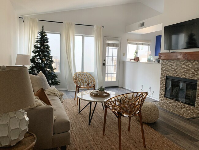 Building Photo - 26504 Verdugo