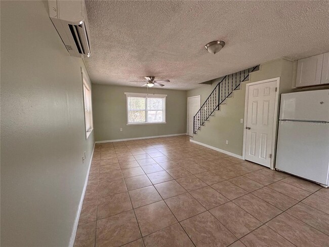 Building Photo - 538 Orange St