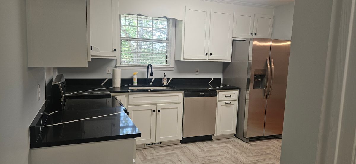 Building Photo - 1075 Pleasantview Cir