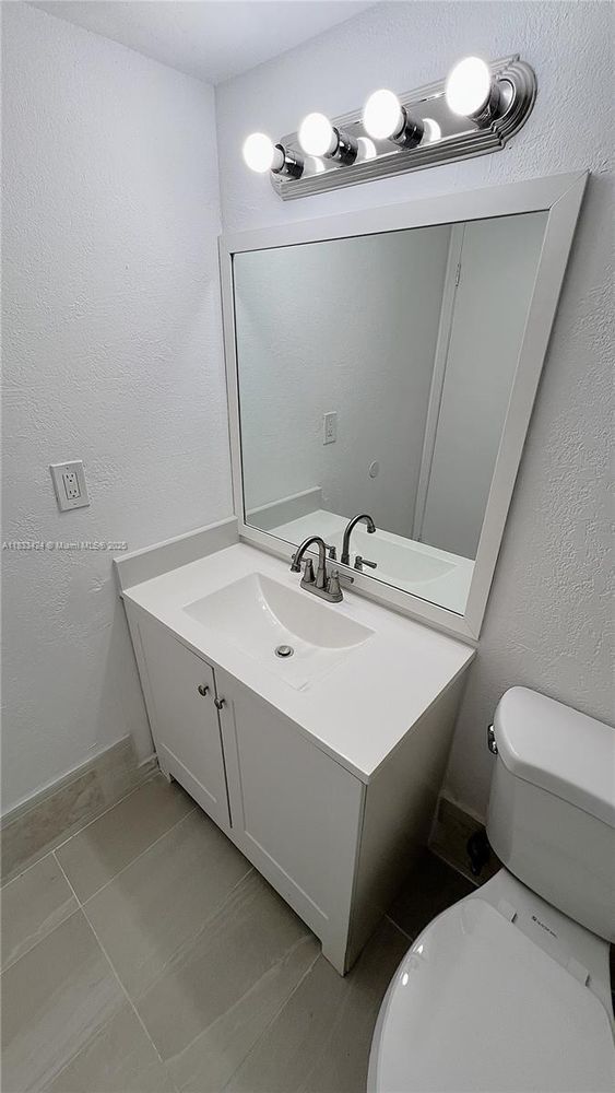 Building Photo - 801 NW 47th Ave