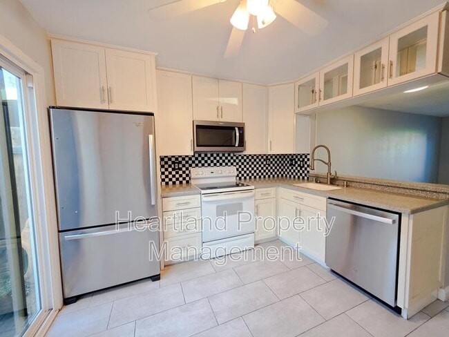 Building Photo - 6434 Bell Bluff Ave