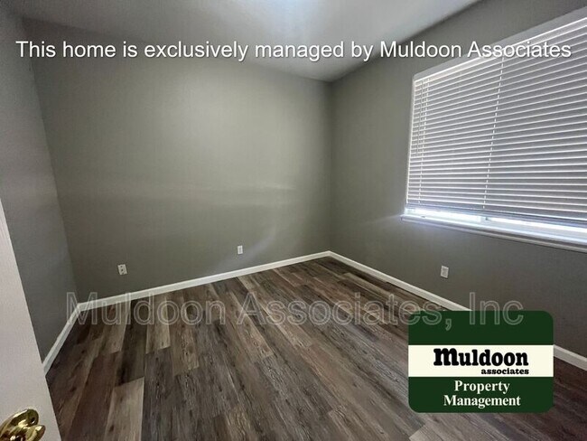 Building Photo - 125 Tall Pine Ln