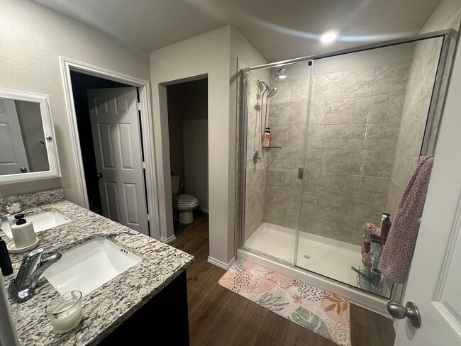 Building Photo - Charming 3 Bed 2 Bath House in Lorena