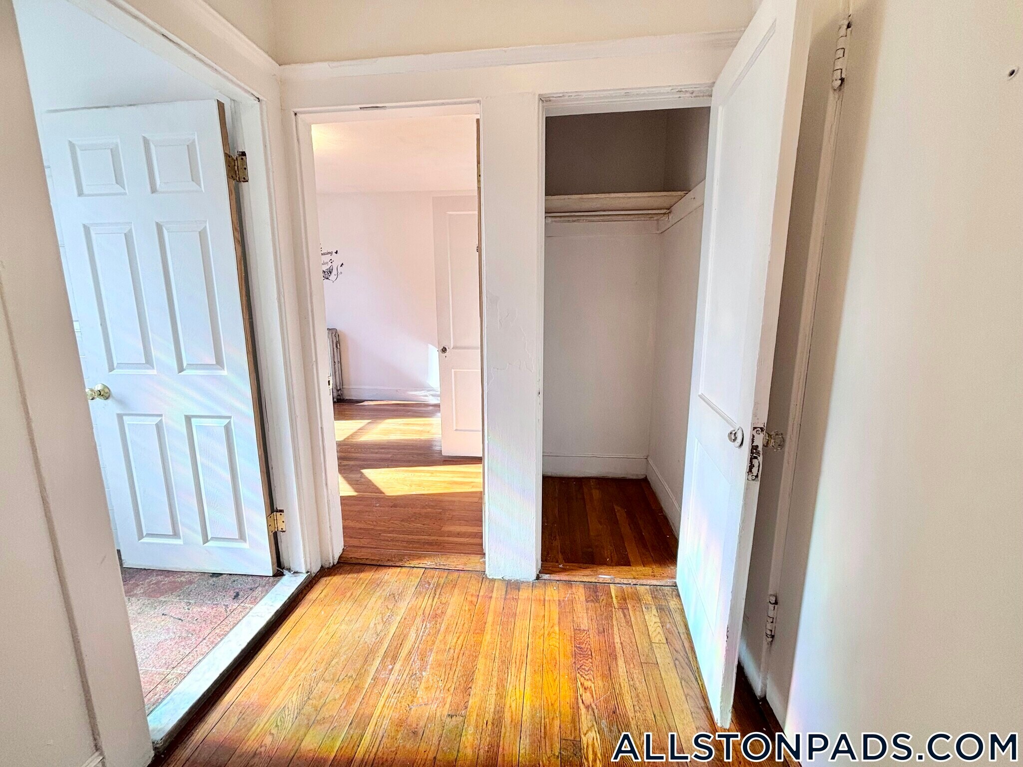 Building Photo - 11 Scottfield Rd