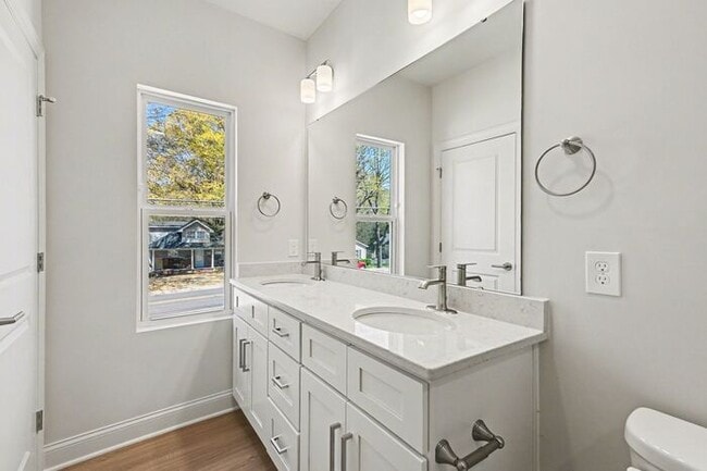 Building Photo - Brand New 4BD/2.5BA Home in Mooresville!