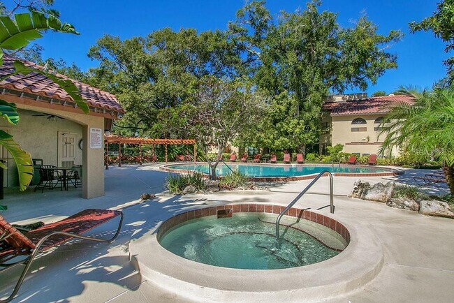 Building Photo - 1246 St Tropez Cir
