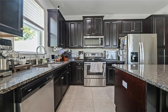 Building Photo - 13124 Rain Lily Dr