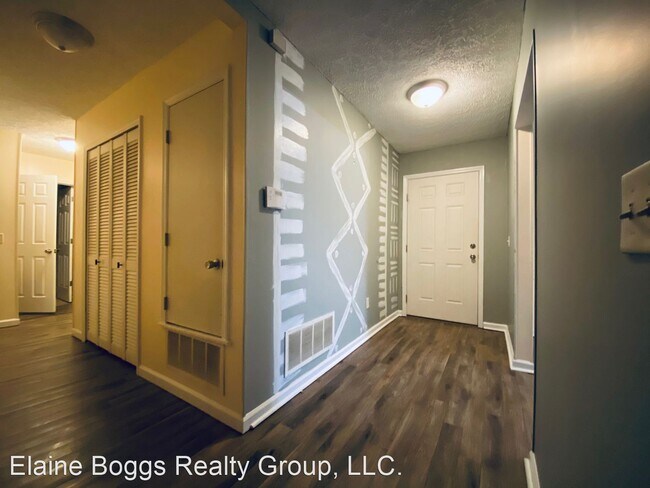 Building Photo - 3 br, 2 bath House - 302 Quail Run Drive