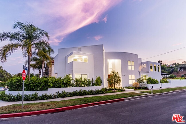 Building Photo - 12156 Leven Ln