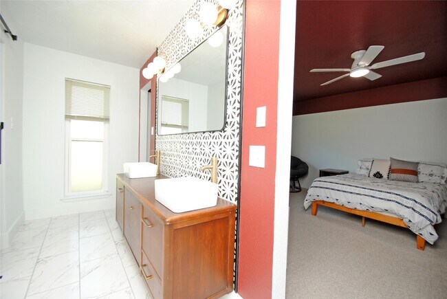 Building Photo - 12502 Aste Ln