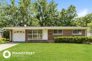 Building Photo - 10422 Hallwood Dr