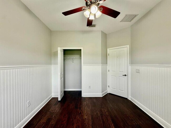Building Photo - 10653 Marsha Dr