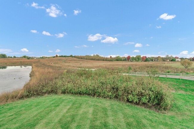 Building Photo - 2660 Harnish Dr