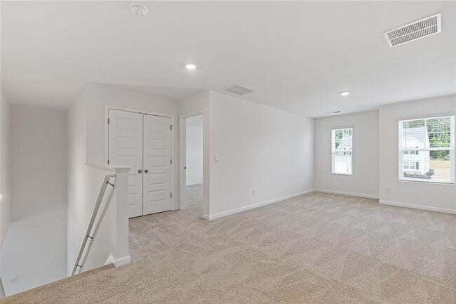 Building Photo - 294 Ralph Still Rd