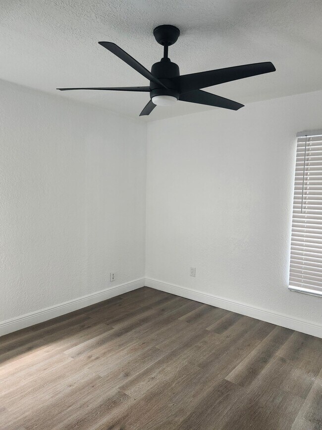 Building Photo - 10442 Riva Ridge Trail