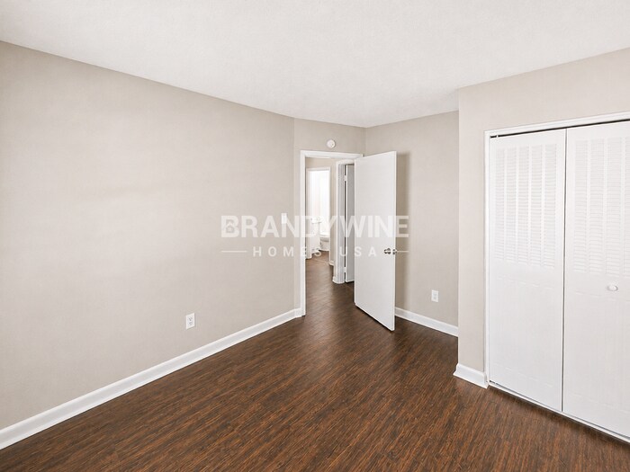 Building Photo - 4720 Edwina Ln SW