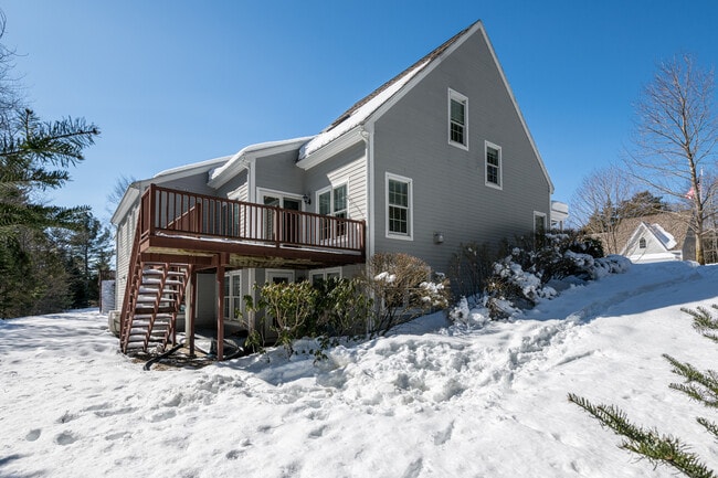 Building Photo - 53 Gables Dr