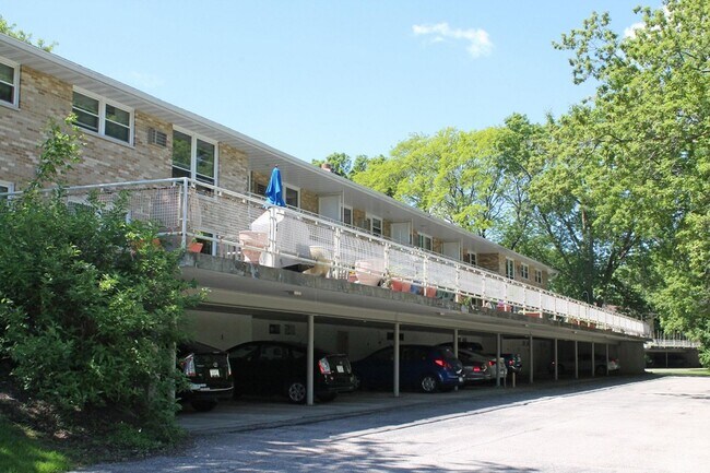 Building Photo - Charming 2-bedroom apartment in Prime Location!