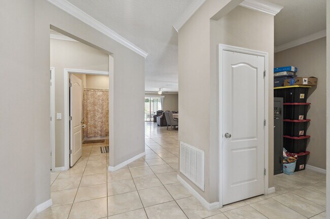 Building Photo - 5457 Animosh Ct