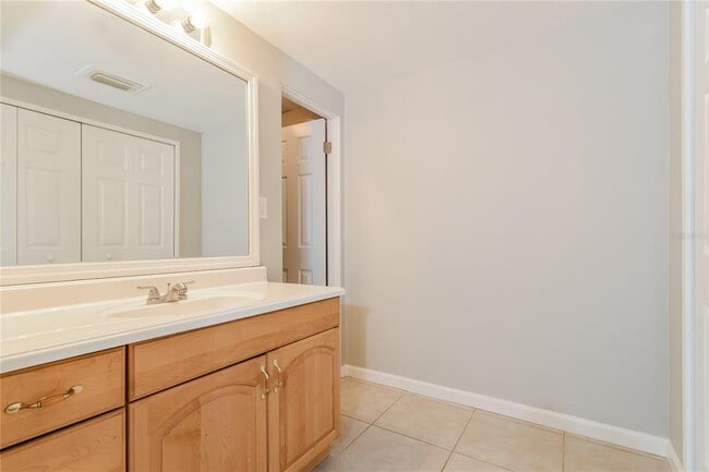 Building Photo - 2652 White Sands Dr