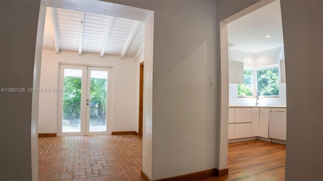 Building Photo - 796 NE 88th St