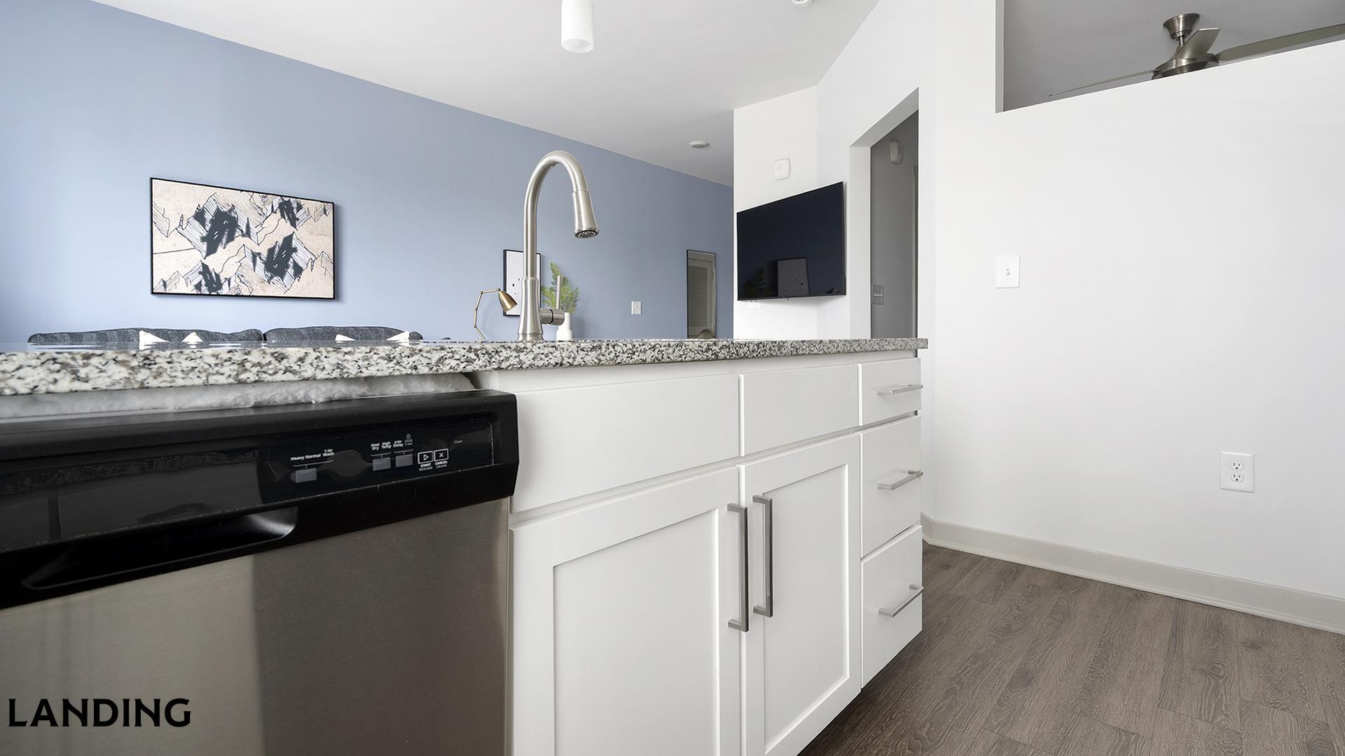 Building Photo - 340 W 25th St