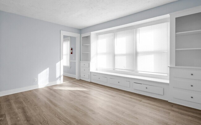 Building Photo - 11215 Whitmore Ave