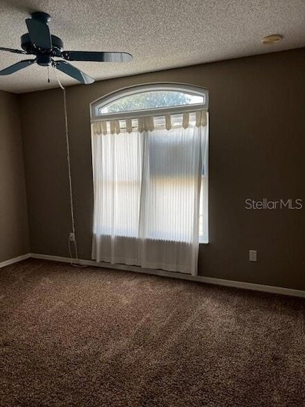 Building Photo - 731 Agua Way