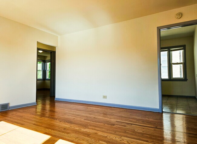 Building Photo - 5950 W Schubert Ave