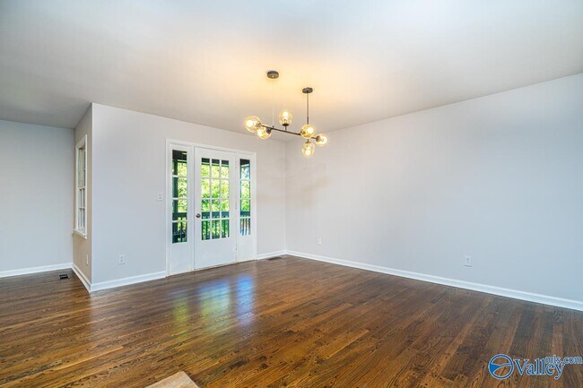 Building Photo - 7605 Fleming Hills Dr SW