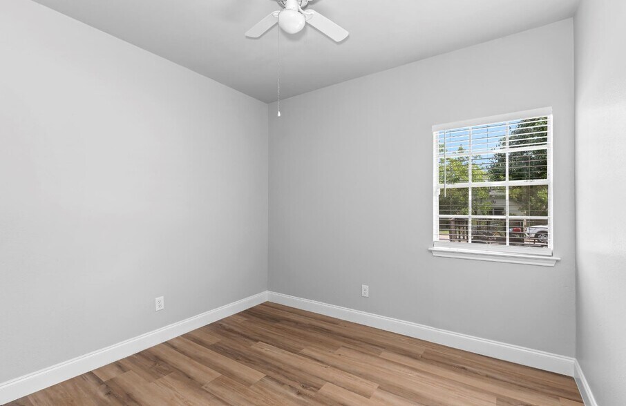 Bedroom 3 - 1207 York Castle Dr