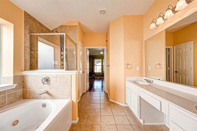 Building Photo - 3811 E Piper Grove Dr