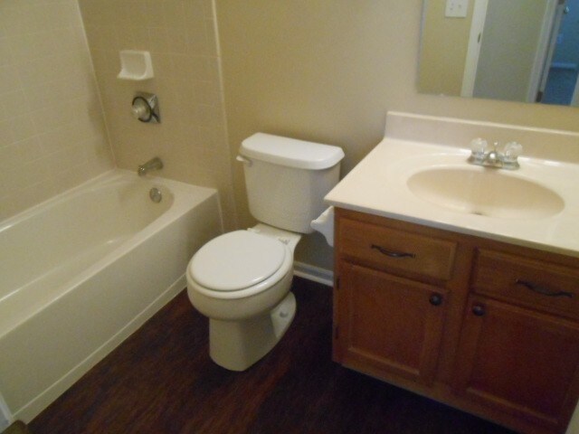 Building Photo - 6693 Jennyann Way