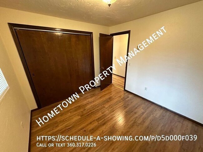 Building Photo - 2 Bedroom 1 Bath Duplex in Hawks Prairie. ...