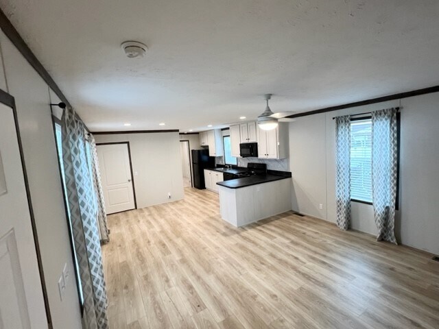 Building Photo - 46000 Geddes Rd
