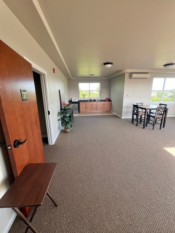 Building Photo - 8872 Depot Rd