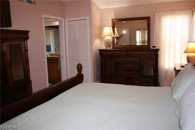 Building Photo - 20919 Villareal Way