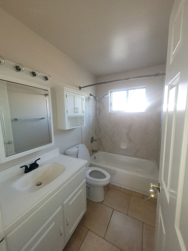 Building Photo - Citrus Heights 3 bedroom