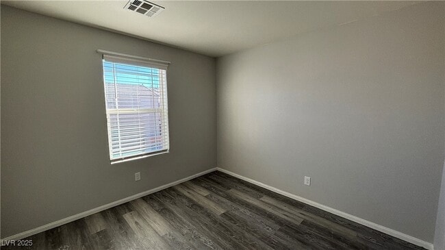 Building Photo - 10228 Ruggles Mansion Ave