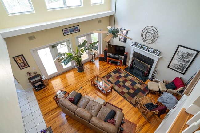 Building Photo - 491 Frank Shaw Rd