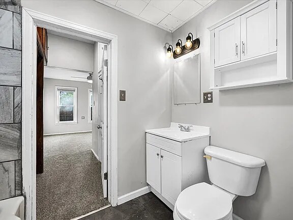 Building Photo - 610 Scott St