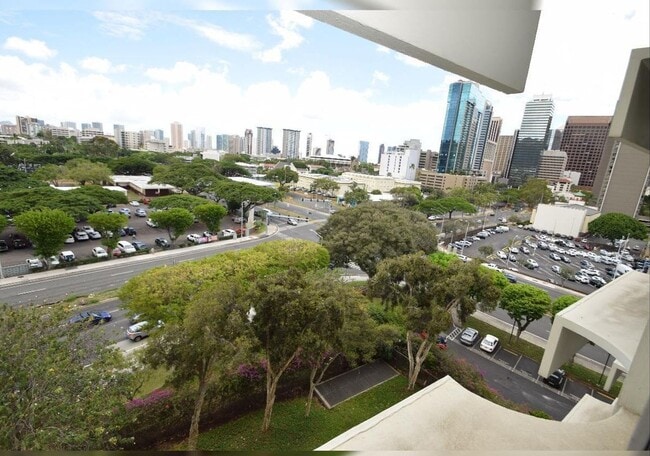 Building Photo - Queen Emma Gardens – 1-Bedroom Apartment f...