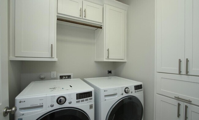 Building Photo - 1509 Bently Green Ln