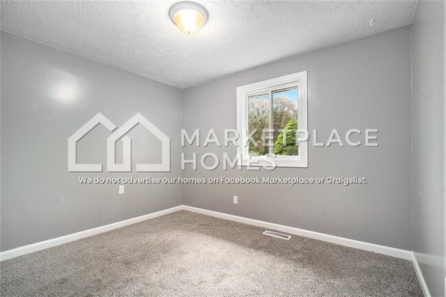 Building Photo - 1014 Thistleridge Dr