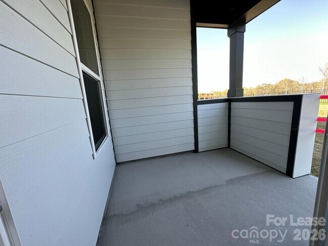 Building Photo - 5715 Gulch Pl